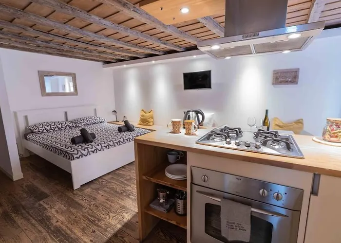 Apartment Biscione Loft Rome